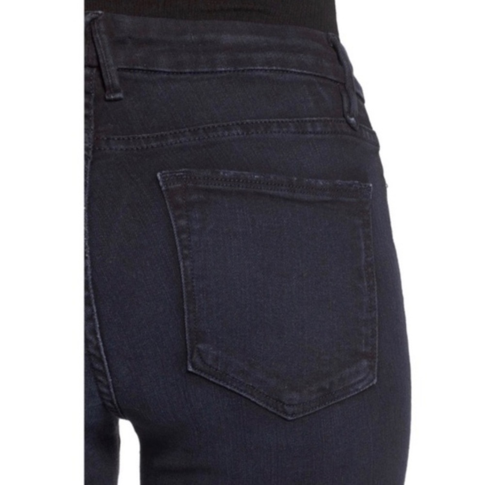 Good American || +Size Good Legs Distressed Jeans - Picture 6 of 8